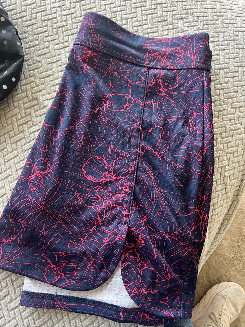 Callaway Navy golf skirt with Bright Pink Floral Outline